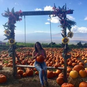 Meet your Posher, Reagan